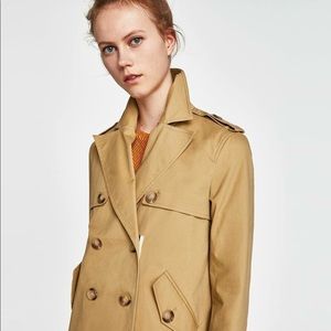 SOLD - Trench Coat Zảra